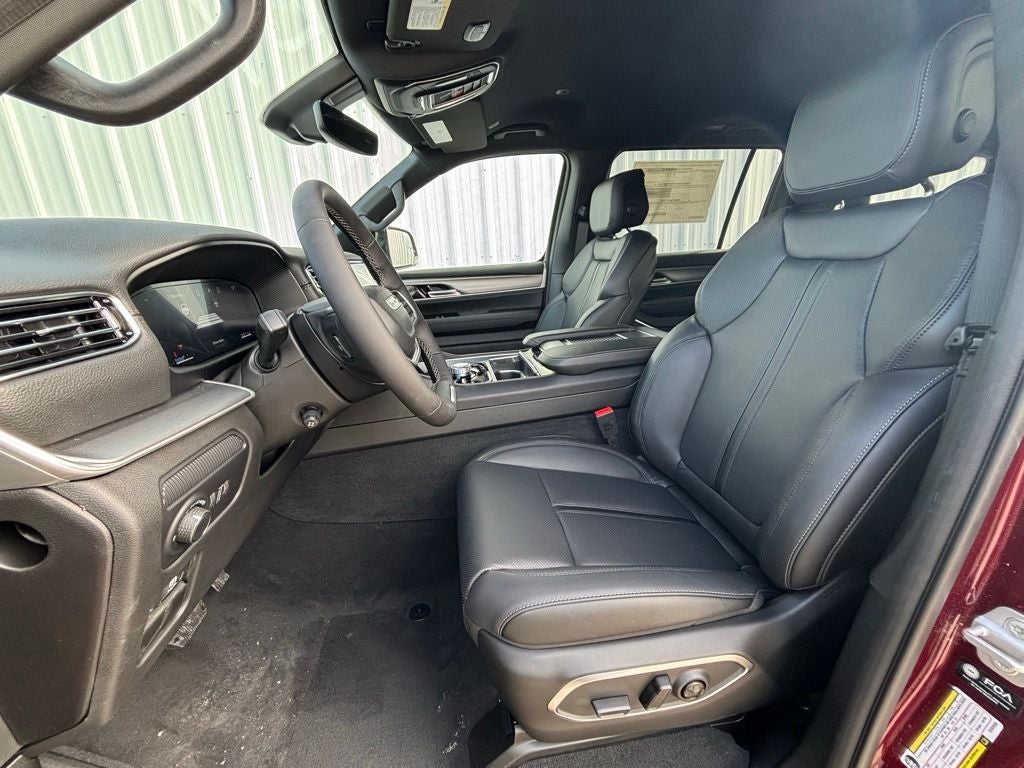 2026 Jeep Grand Wagoneer Altitude