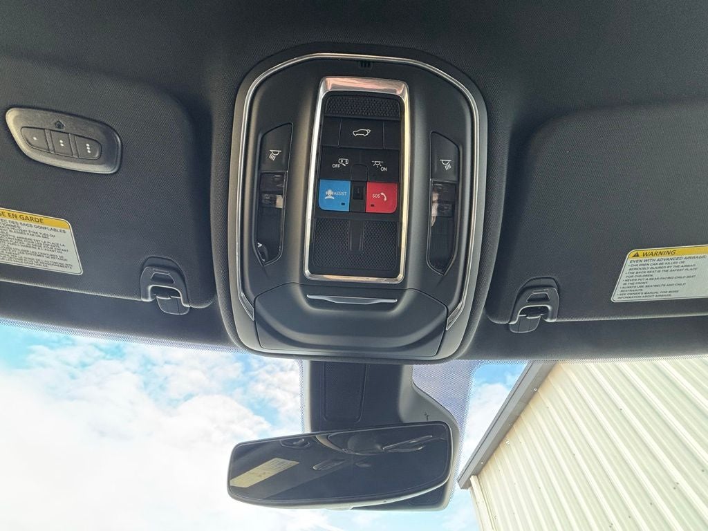 2026 Jeep Grand Wagoneer Altitude