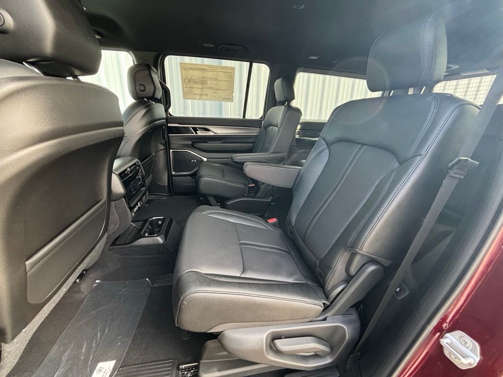 2026 Jeep Grand Wagoneer Altitude