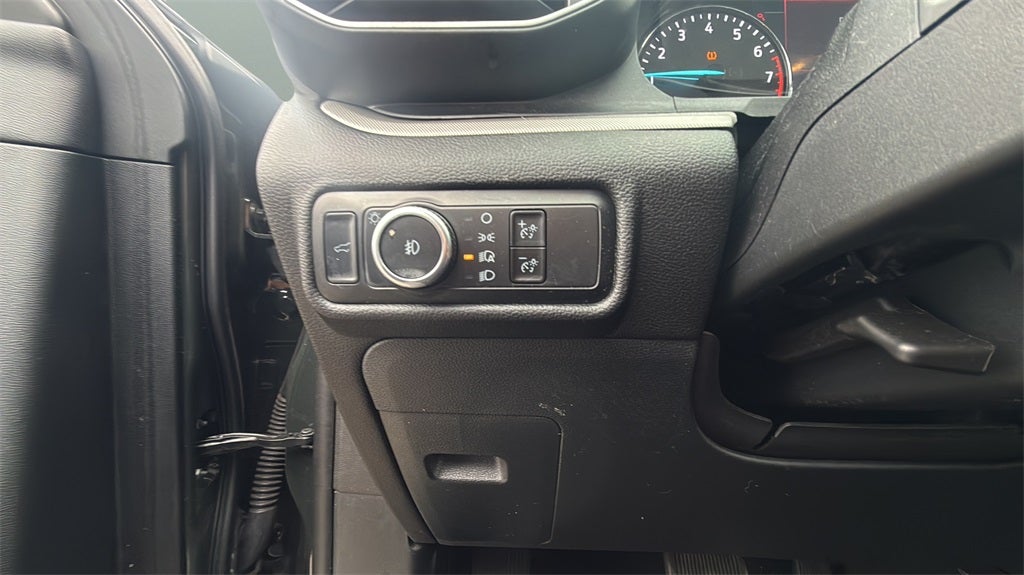 2023 Ford Explorer XLT 202A