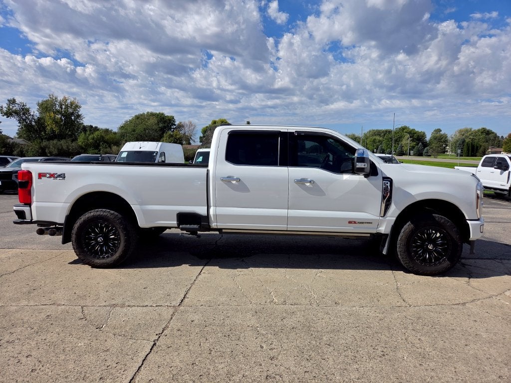 2024 Ford F-350SD Limited