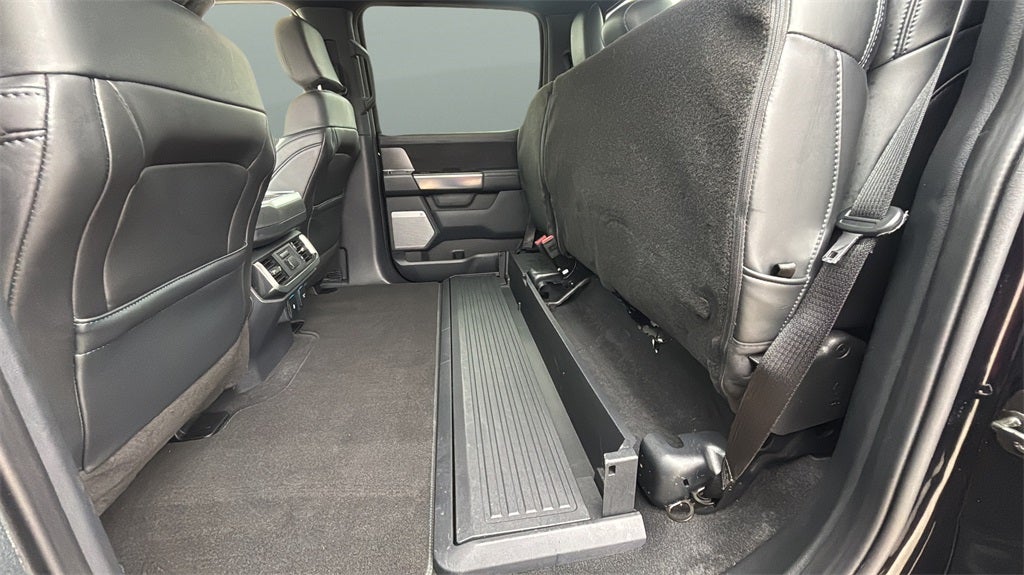 2025 Ford F-150 Platinum 5 1/2 FT BOX