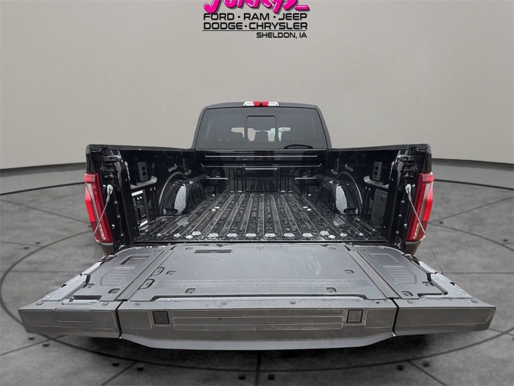 2025 Ford F-150 Platinum 5 1/2 FT BOX