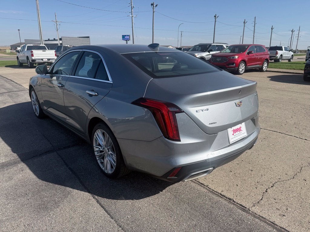 2023 Cadillac CT4 Premium Luxury
