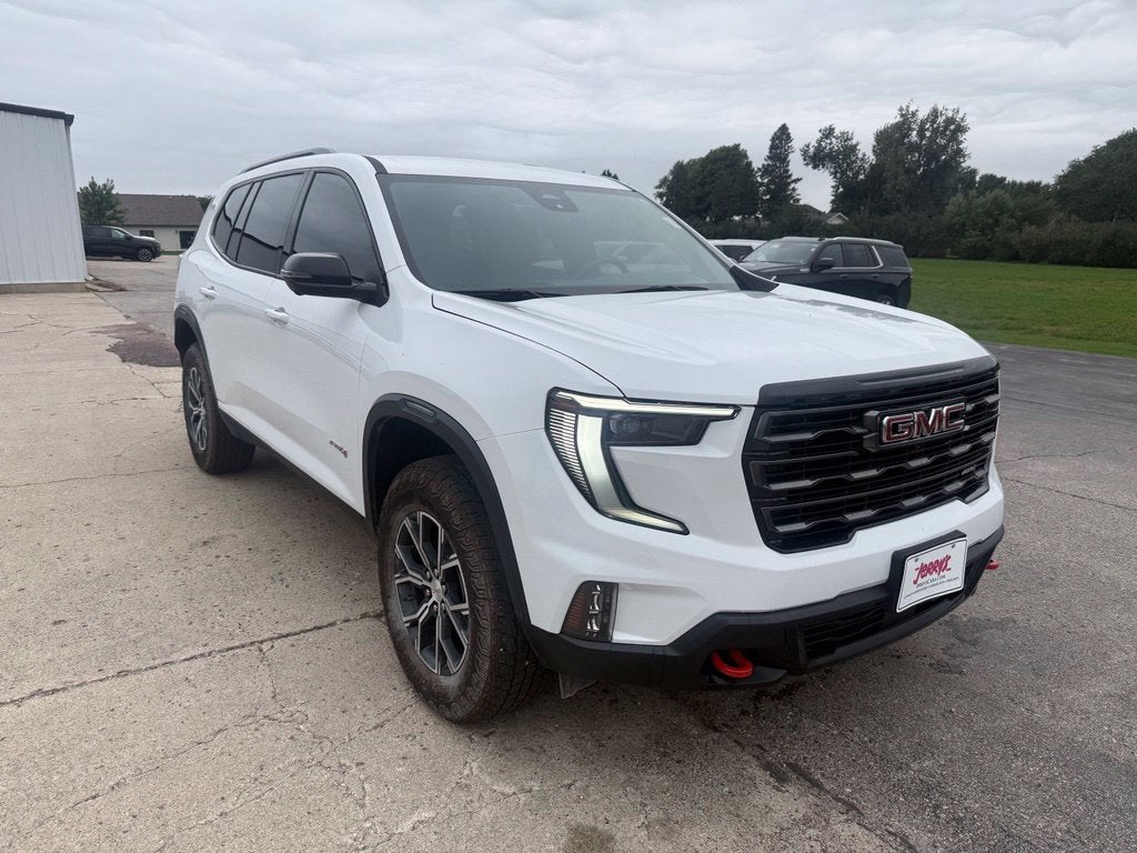 2025 GMC Acadia AT4
