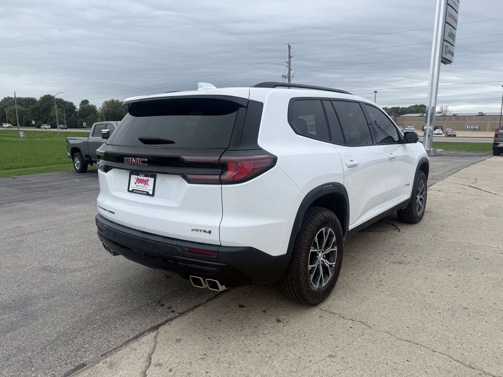 2025 GMC Acadia AT4