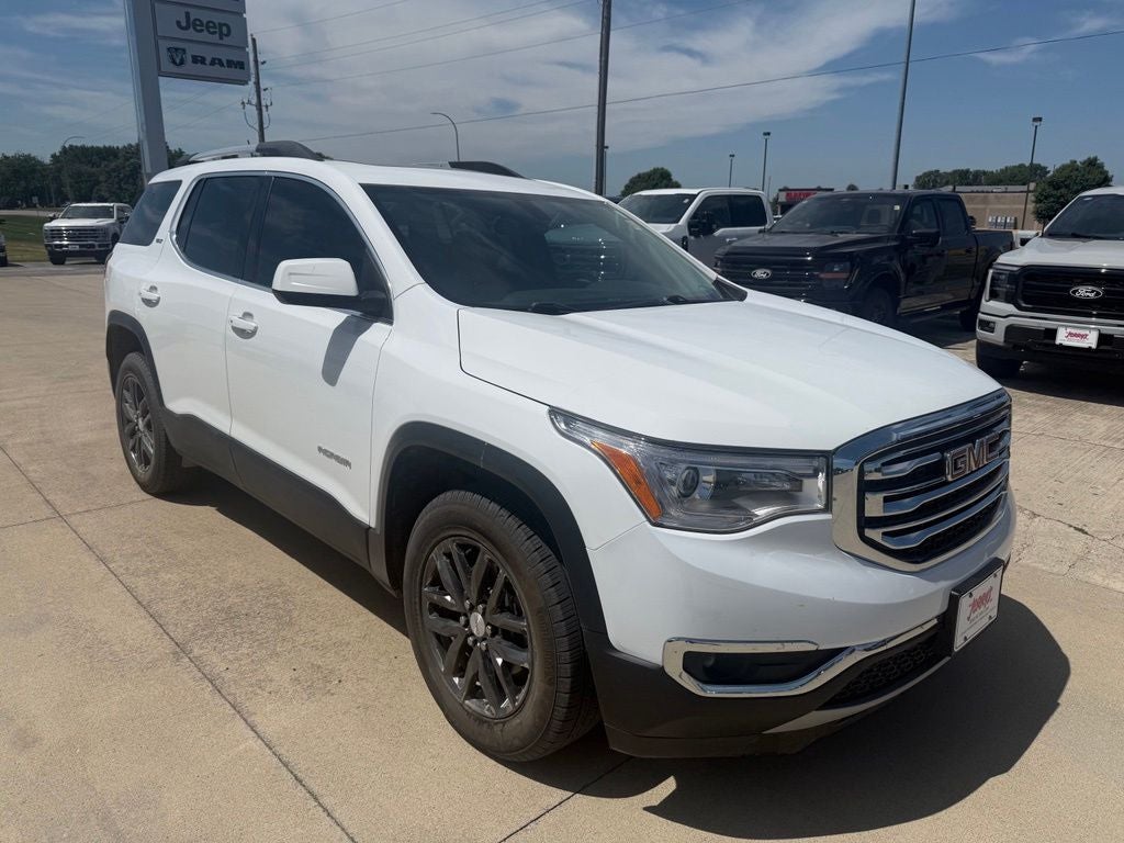 2019 GMC Acadia SLT-1