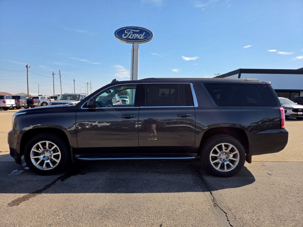 2016 GMC Yukon XL SLT