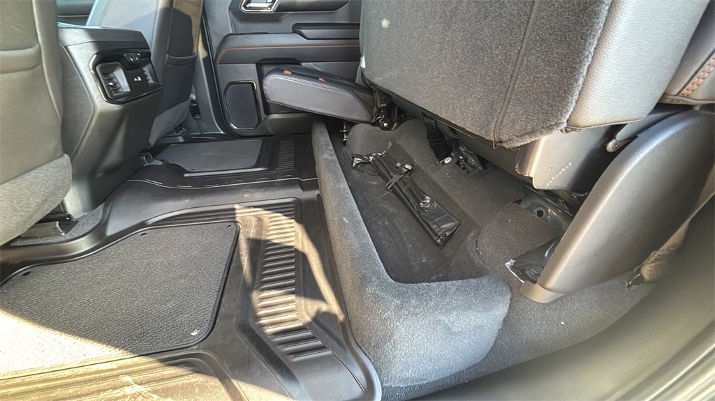 2024 GMC Sierra 1500 AT4 Short Box