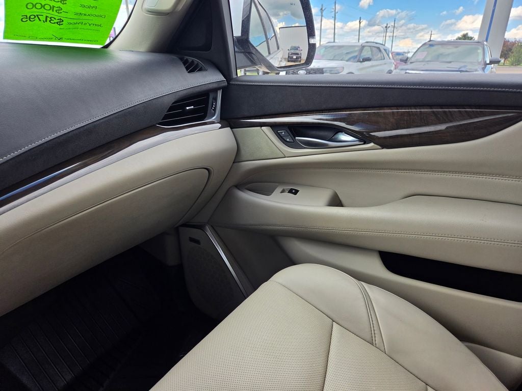 2020 Cadillac Escalade Luxury
