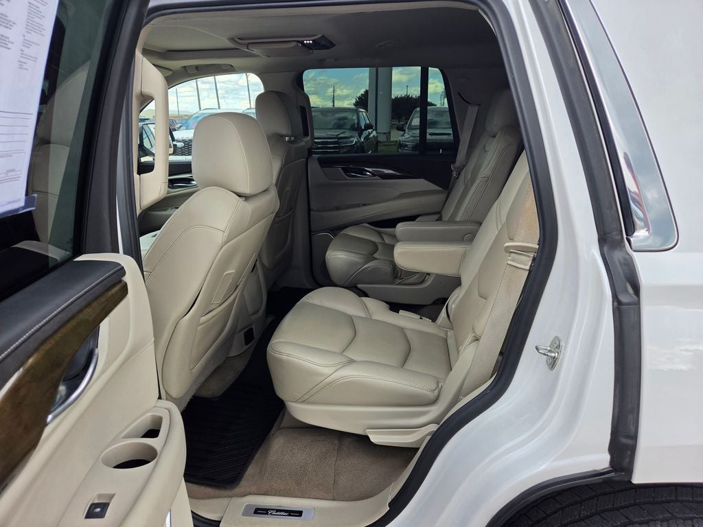 2020 Cadillac Escalade Luxury