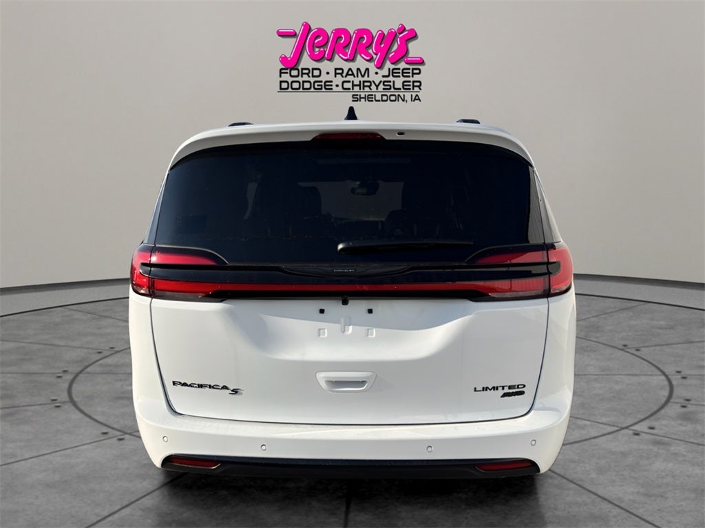 2026 Chrysler Pacifica Limited