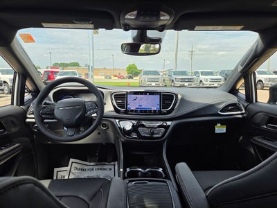 2027 Chrysler Pacifica Limited