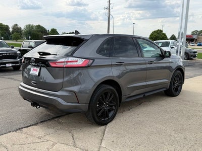 2022 Ford Edge ST Line