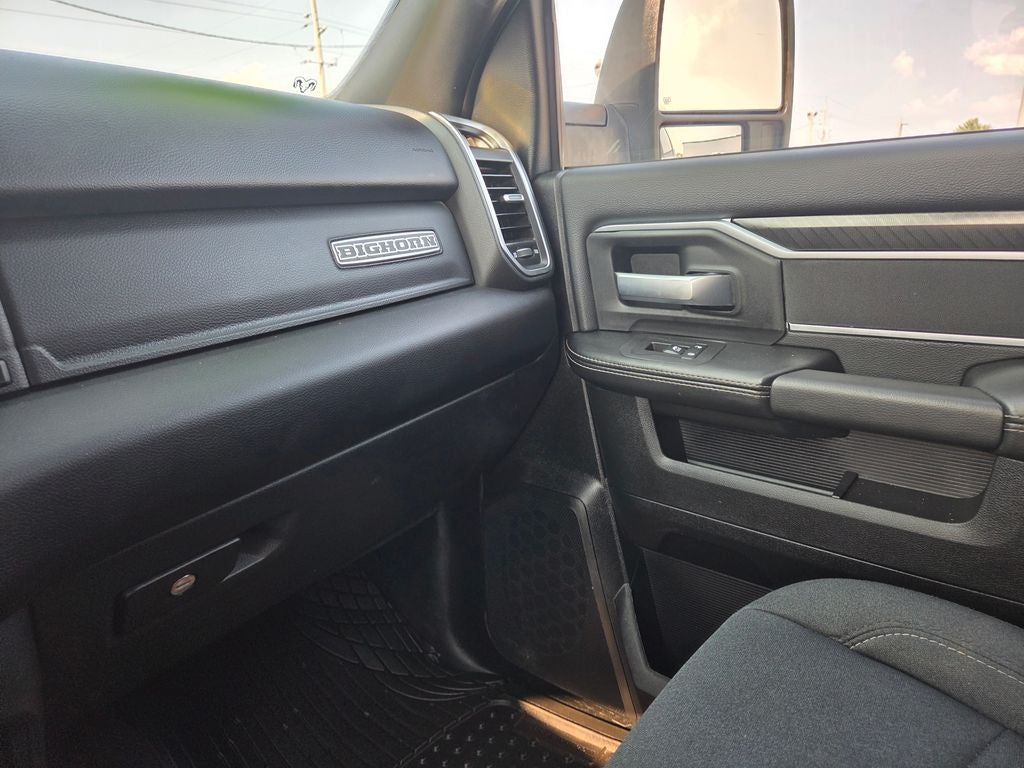 2025 RAM 2500 Big Horn 6'4" BOX
