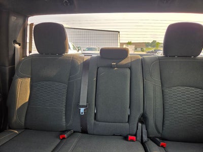 2025 RAM 2500 Big Horn 6'4" BOX