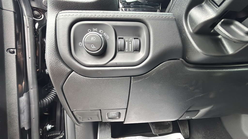 2026 RAM 2500 Limited - Photo 17