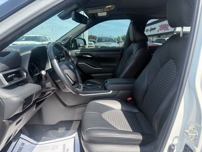 2021 Toyota Highlander XSE