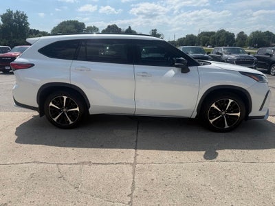 2021 Toyota Highlander XSE
