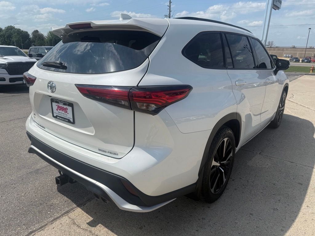 2021 Toyota Highlander XSE