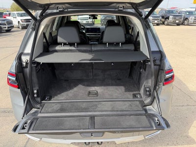 2025 BMW X7 xDrive40i