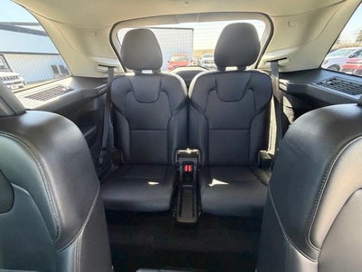 2021 Volvo XC90 T5 Momentum