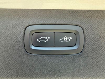 2021 Volvo XC90 T5 Momentum