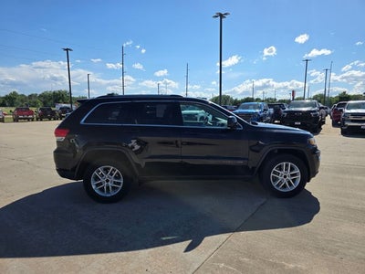 2017 Jeep Grand Cherokee Laredo