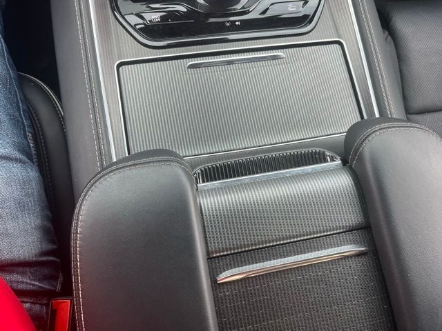 2022 Jeep Grand Wagoneer Series II OBSIDIAN PACKAGE