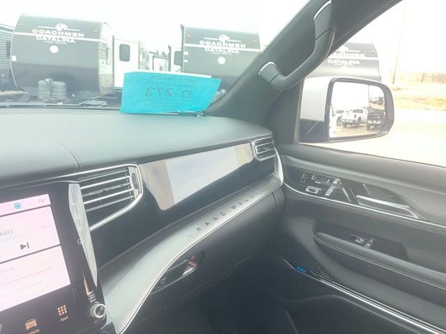 2022 Jeep Grand Wagoneer Series II OBSIDIAN PACKAGE