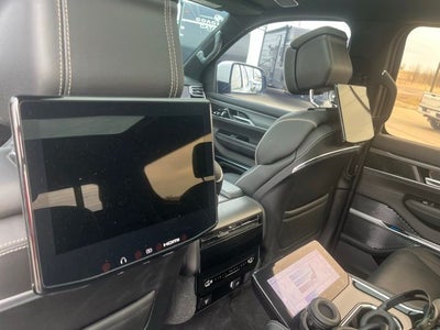 2022 Jeep Grand Wagoneer Series II OBSIDIAN PACKAGE