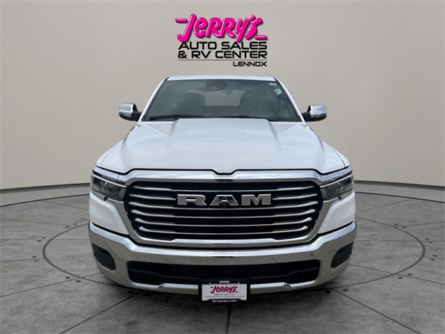2025 RAM 1500 Laramie SHORT BOX