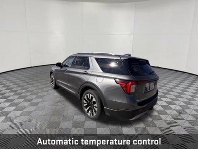 2025 Ford Explorer Platinum