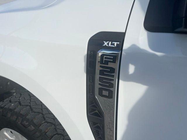 2024 Ford F-250SD XLT