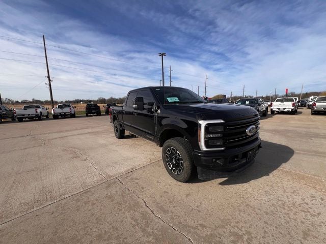 2025 Ford F-250SD Platinum 6 3/4 Ft Box