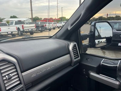 2021 Ford F-250SD Platinum