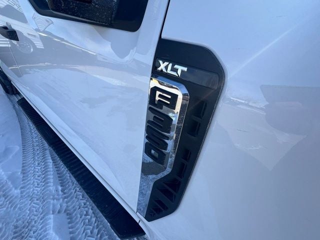 2025 Ford F-350SD XLT longbox