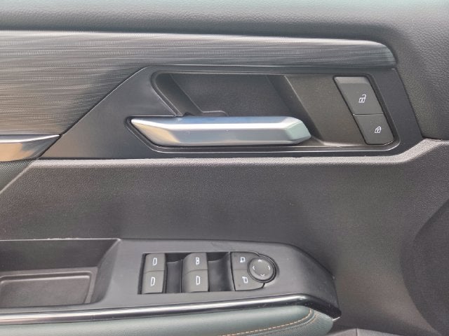 2024 GMC Acadia AT4