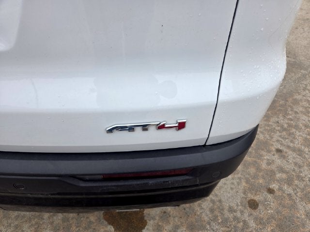 2024 GMC Acadia AT4