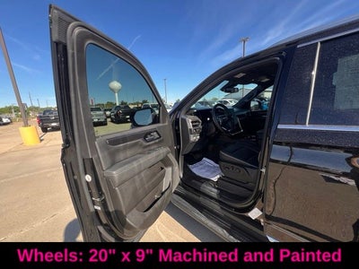 2025 GMC Yukon Elevation