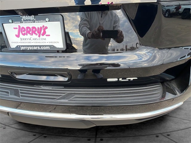 2023 GMC Yukon XL SLT