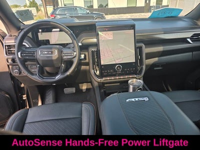 2025 GMC Yukon XL AT4