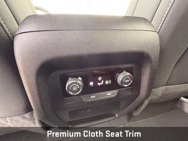 2025 Chevrolet Traverse LT 2LT