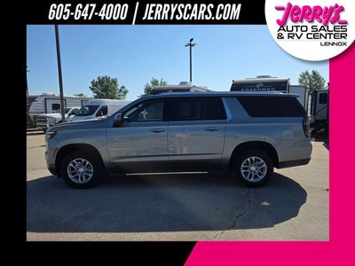 2025 Chevrolet Suburban LT