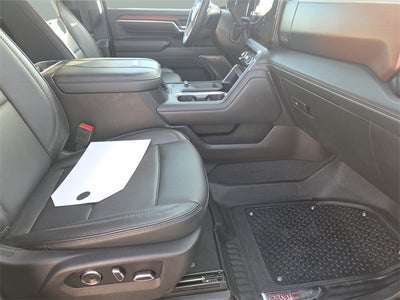 2024 GMC Sierra 2500HD Denali 6 3/4 FT BOX RESERVE