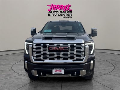 2024 GMC Sierra 3500HD Denali