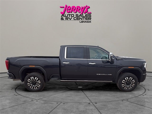 2024 GMC Sierra 2500HD Denali Ultimate 6 3/4 FT BOX