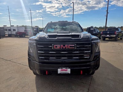 2025 GMC Sierra 2500HD AT4
