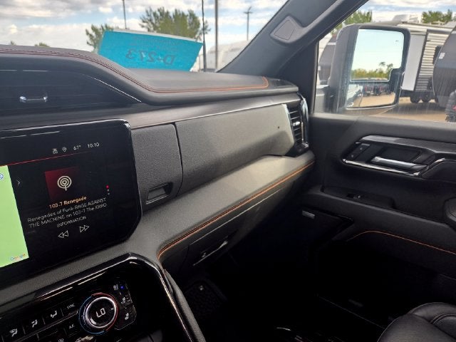 2025 GMC Sierra 2500HD AT4