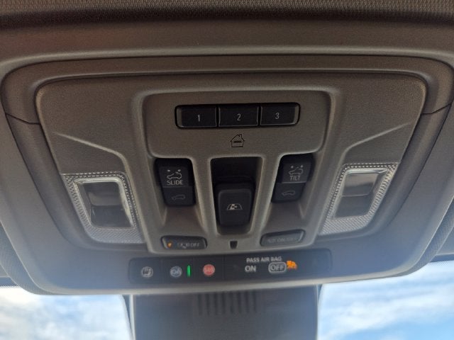 2025 GMC Sierra 3500HD Denali